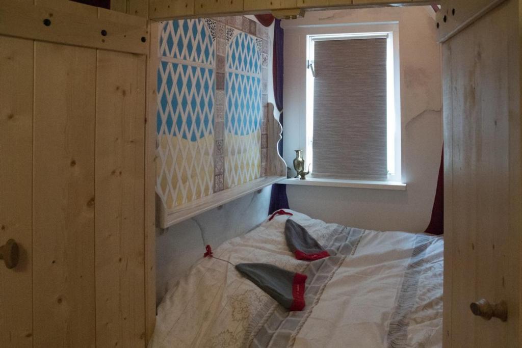 Groepsaccommodatie Kom In De Bedstee Sprookje Winterswijk Exteriör bild